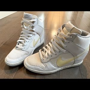 NIKE Sky High Sneakers
